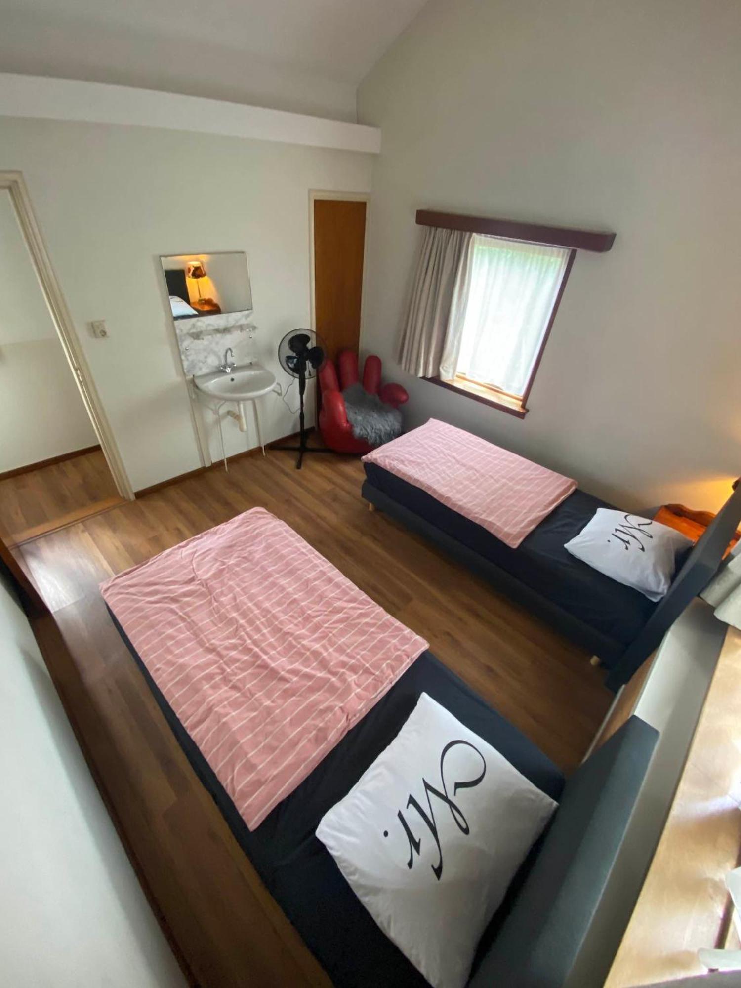 La Luna - Gino Bed & Breakfast Heerhugowaard Dış mekan fotoğraf